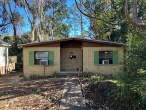 Building Photo - 817 Edgewood St
