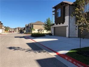 Building Photo - 2880 Donnell Dr