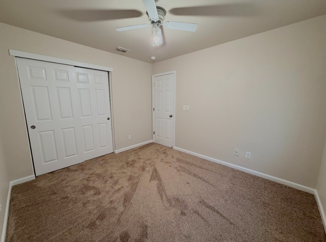 Building Photo - 1330 Riverside Ct