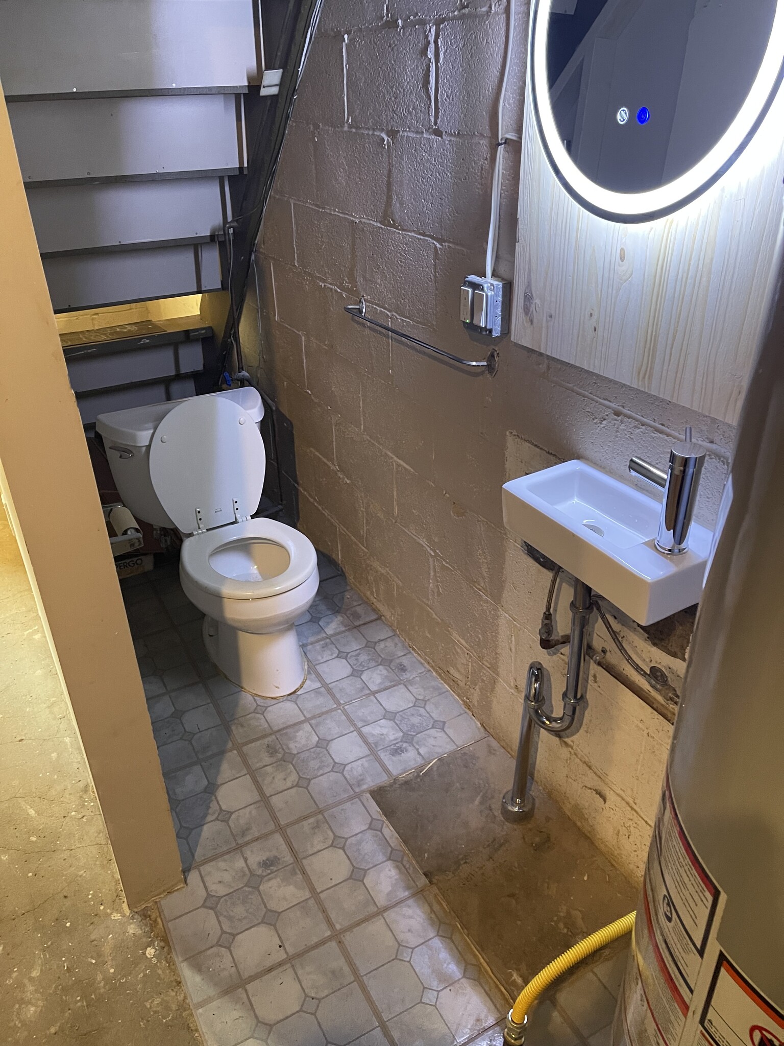 Half bath in basement - 4614 Mount Troy Road Ext