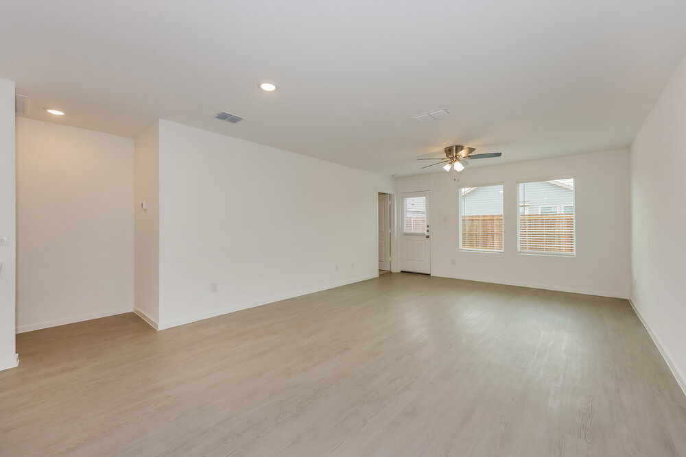 Building Photo - 1219 Maple St