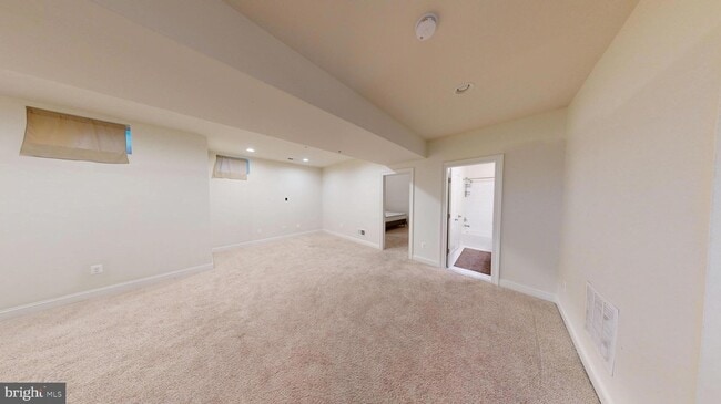 Building Photo - 3041 Moore Ln
