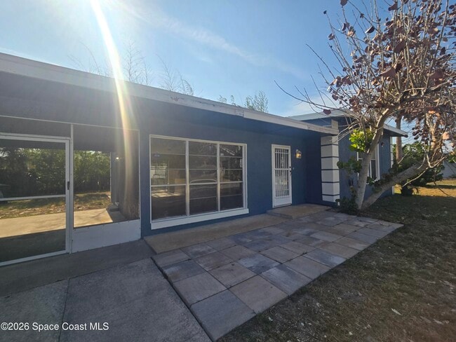 Building Photo - 39 E Azalea Cir