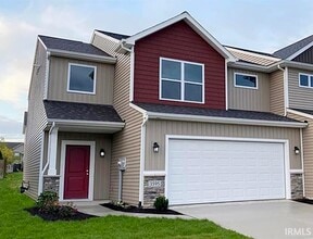 Building Photo - 3595 Canal Square Dr