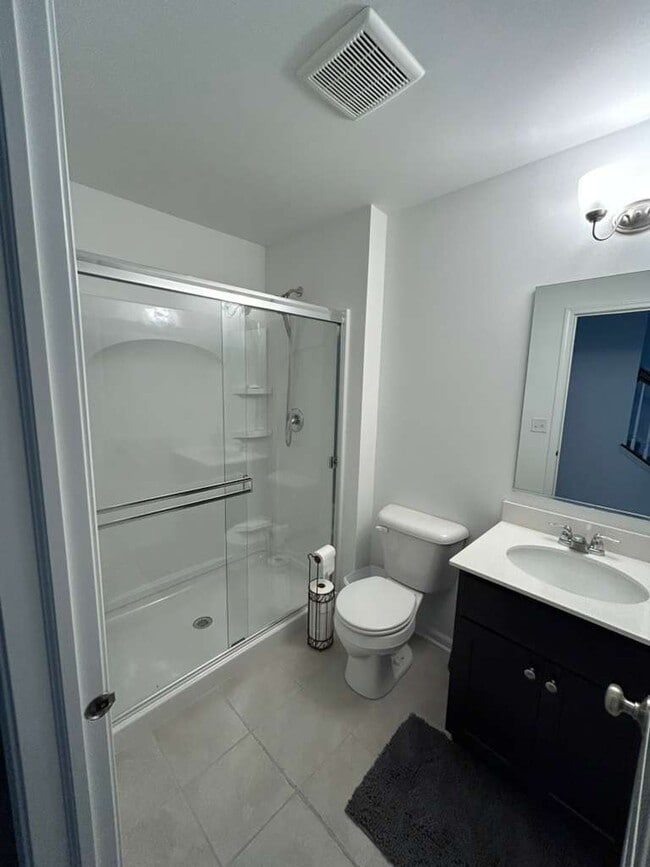 Building Photo - 4465 Chelsea Mnr Cir