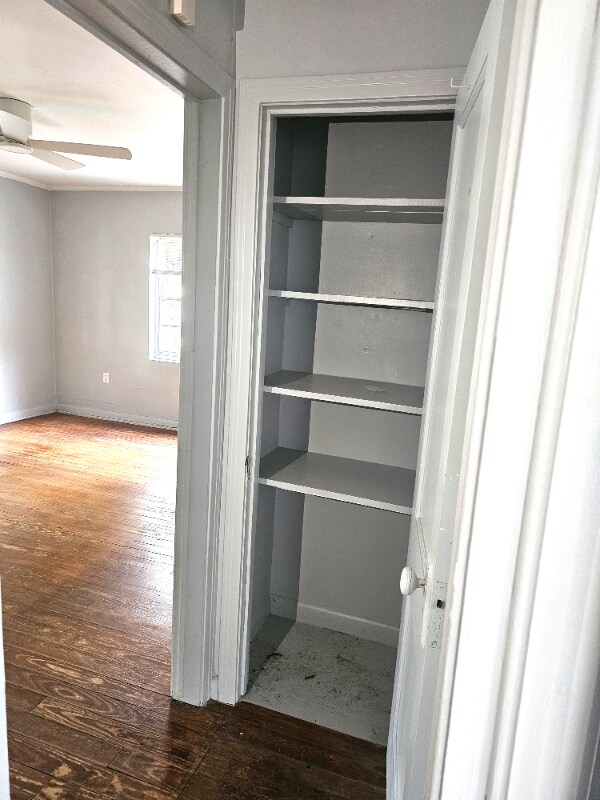 Building Photo - 1730 Ridgewood Ave