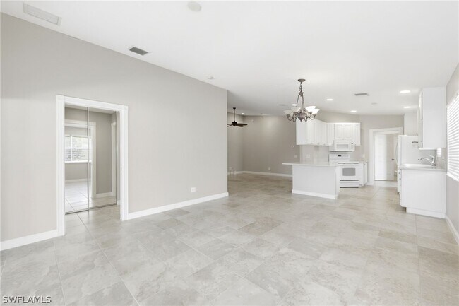 Building Photo - 7647 Novara Ct