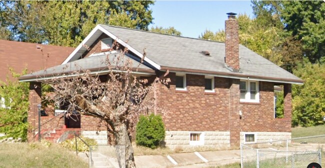 Building Photo - 2409 Shannon Ave