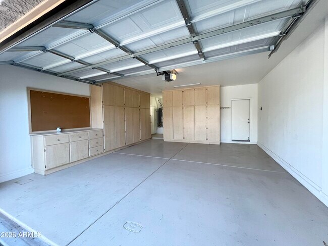 Building Photo - 17269 W Morning Glory St