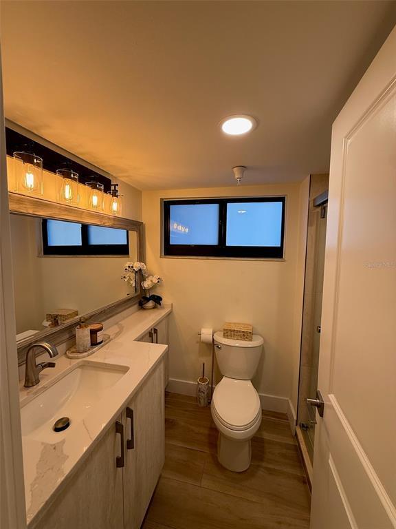 Building Photo - 11 Sunset Dr