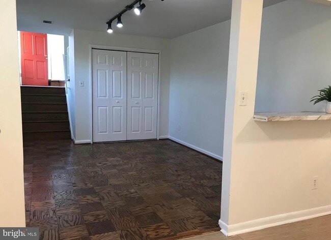 Building Photo - 4917 McCall St