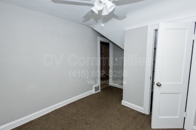 Building Photo - 3579 Riedham Rd