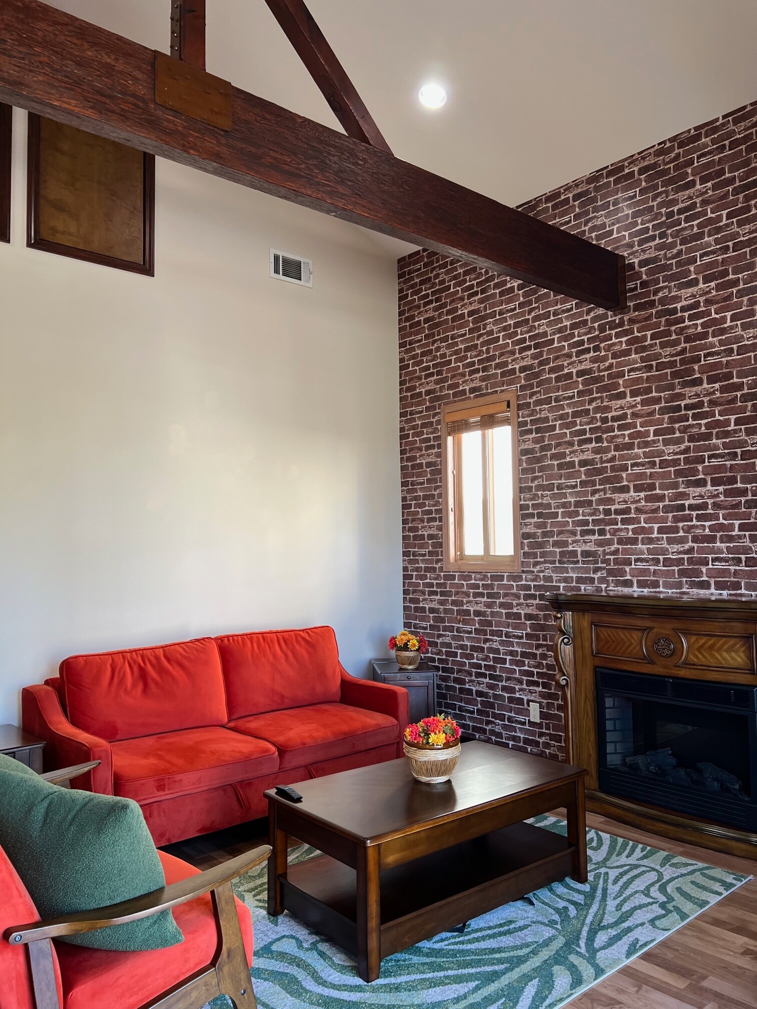 Building Photo - 10769 Ohio Ave