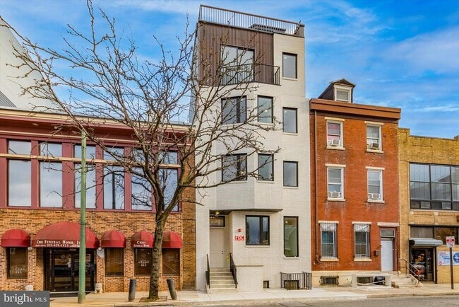 Building Photo - 245 N 12th St
