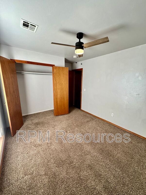 Building Photo - 10309 Banff Way