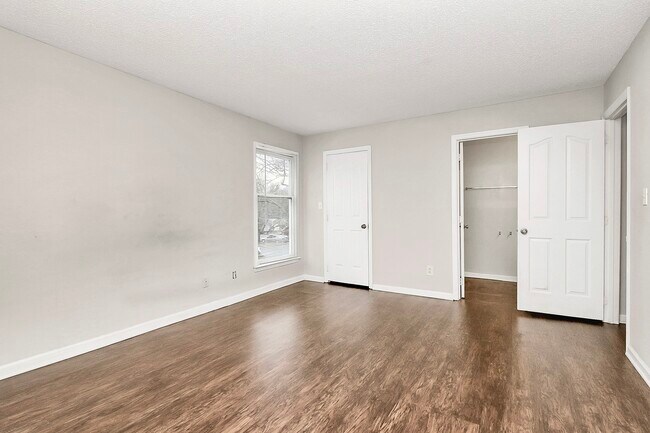 Building Photo - 7360 Rose Terrace Ct