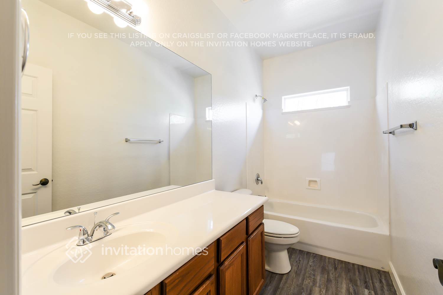Building Photo - 3841 W Rushmore Dr