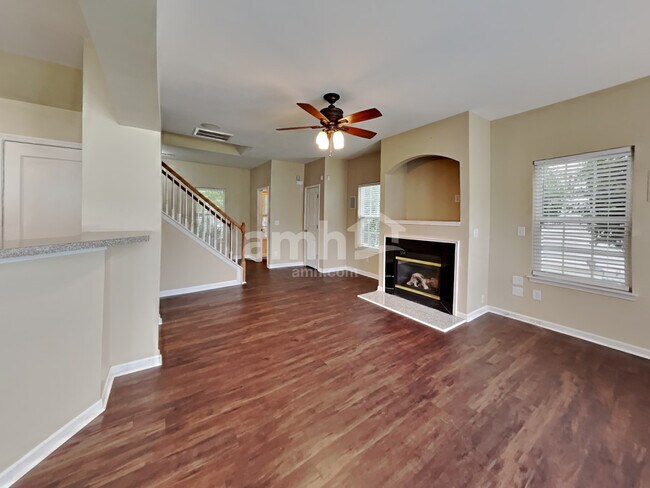 Building Photo - 11433 Heritage Green Dr