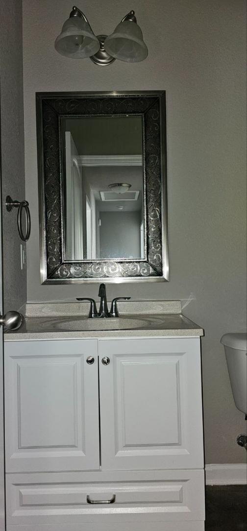 Building Photo - 4 Santiago Dr