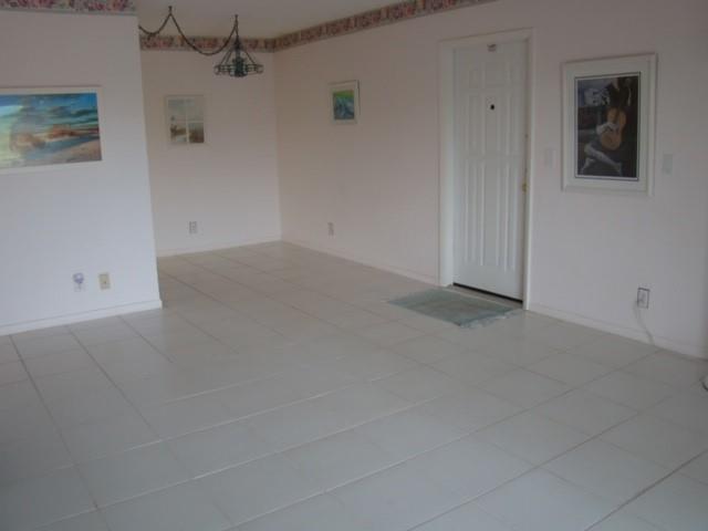 Building Photo - 620 NW 13th St