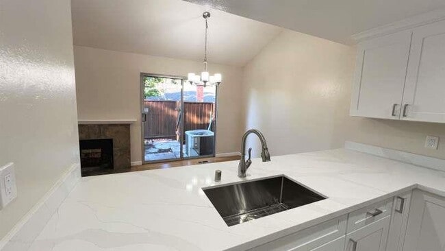 Building Photo - 20263 Northcove Square