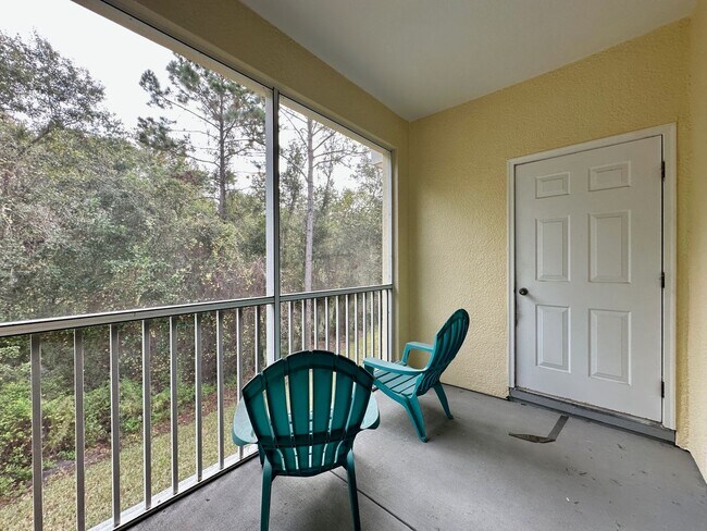 Building Photo - MUST SEE!! 3 bed/2 Bath Town Home! Close to Everything!