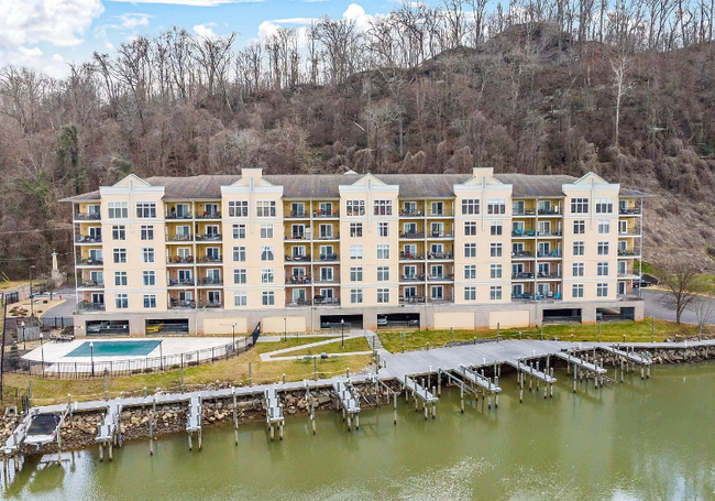 Building Photo - 3001 River Towne Way