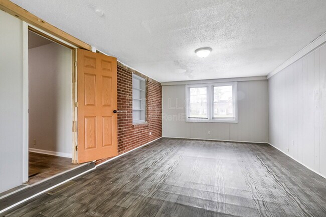 Building Photo - 2408 Blackiston Mill Rd