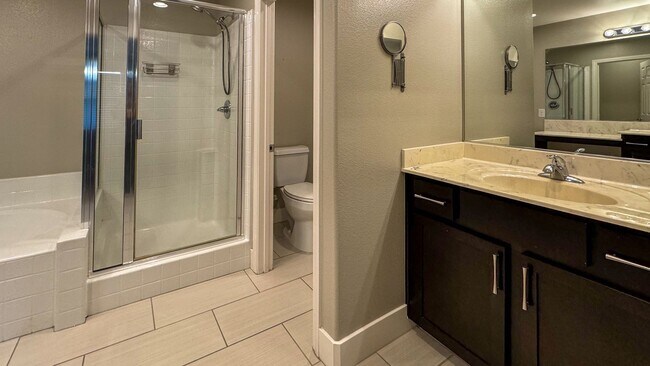 Building Photo - 4-bed, 2.5 bath, 2,498 sq ft home in Mount...