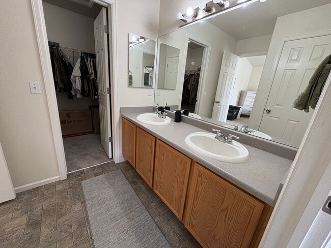 Building Photo - 2845 Tumblewood Grove