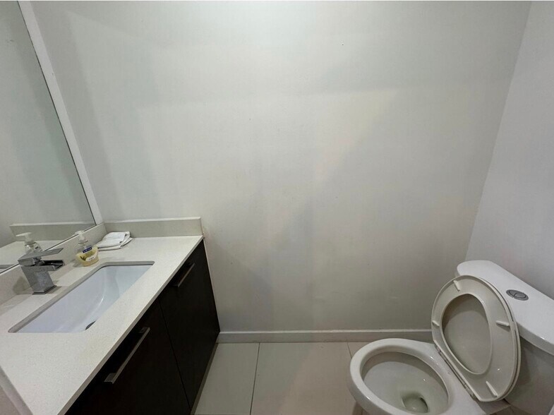 Building Photo - 3596 NW 13th St