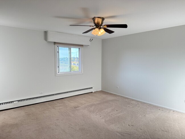 Building Photo - 4602 Sycamore Ln