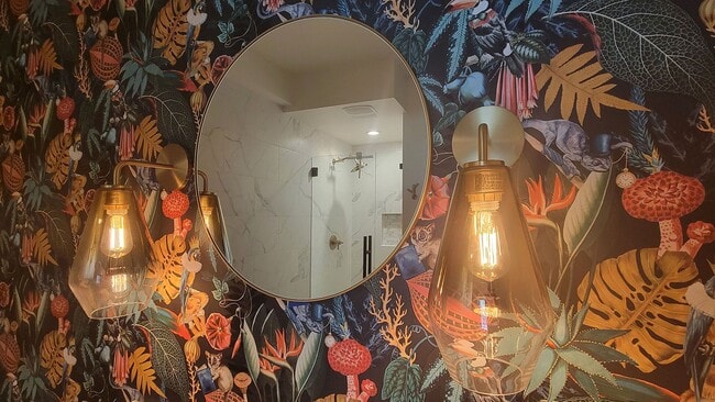 Building Photo - Station House Suite B is a stunning 2 bedr...