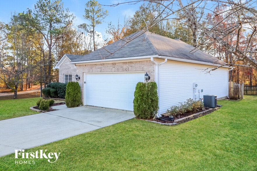 Building Photo - 101 Deer Ridge Dr