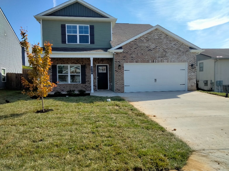 Primary Photo - 218 Eclipse Ln