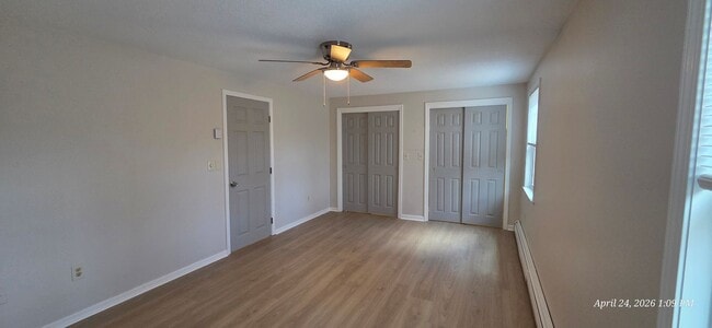 Building Photo - Tastefully Updated 3-bedroom, 2.5-bath rental in Derry