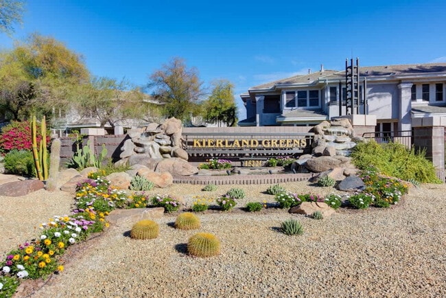Building Photo - 15221 N Clubgate Dr