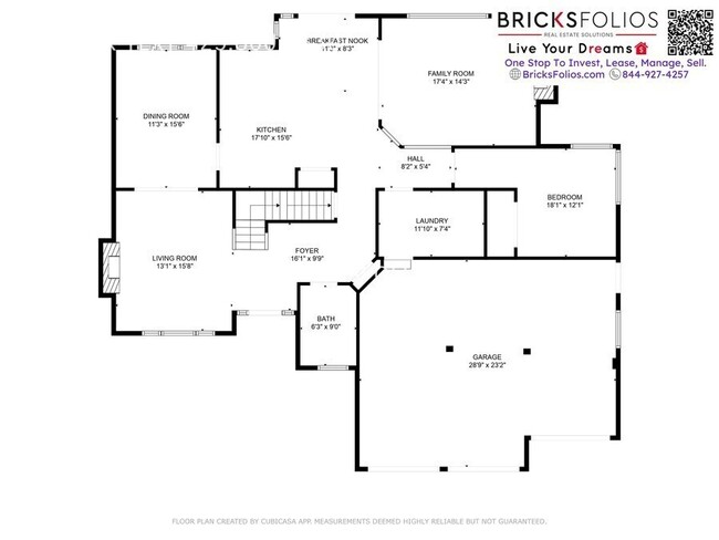 Building Photo - Elegant Lakeside Living Awaits in Issaquah...