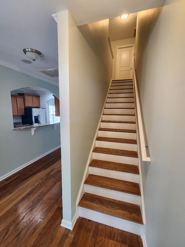 Building Photo - 3639 White Wing Cir