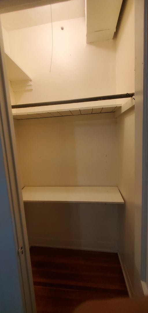 Building Photo - 3113 Delaware Ave