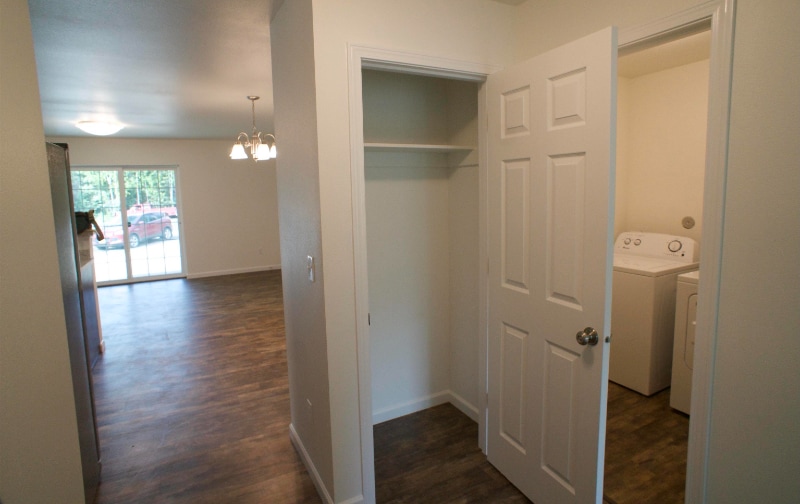 Building Photo - 3915 Tanada Rd