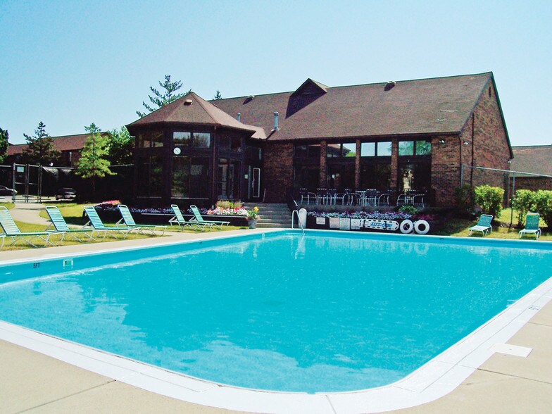 Countryside Apartments 5051 Open Meadows Dr Columbus OH 43228