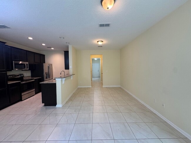 Building Photo - 126 Moultrie Village Ln
