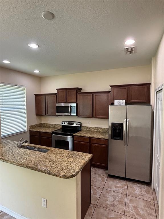 Building Photo - 11187 Savannah Landing Cir