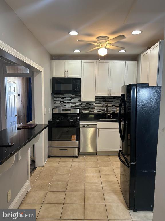 Building Photo - 735 Princeton Pl NW