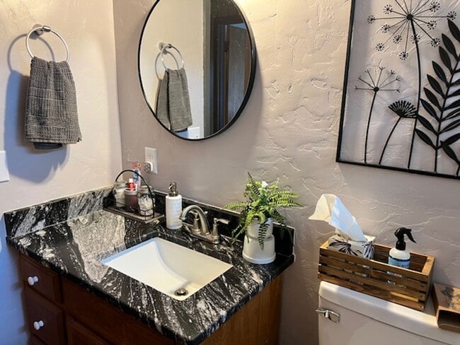 Building Photo - 301 W Main St