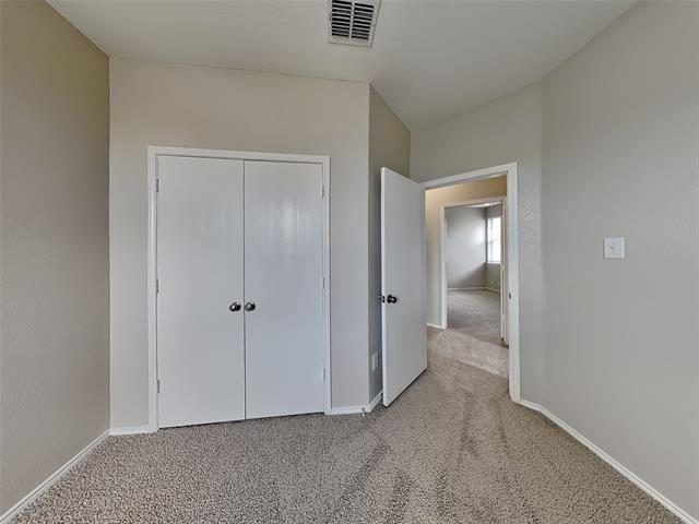 Building Photo - 10008 Blue Bell Dr