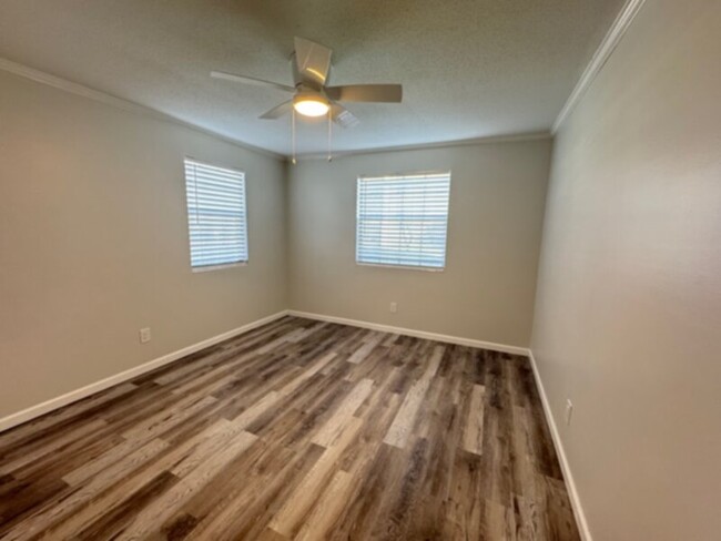 Building Photo - Recently Remodeled Winter Park 1 Bed, 1 Ba...