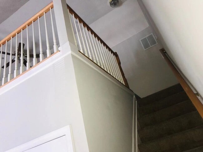 Building Photo - 3227 Halcyon Ct