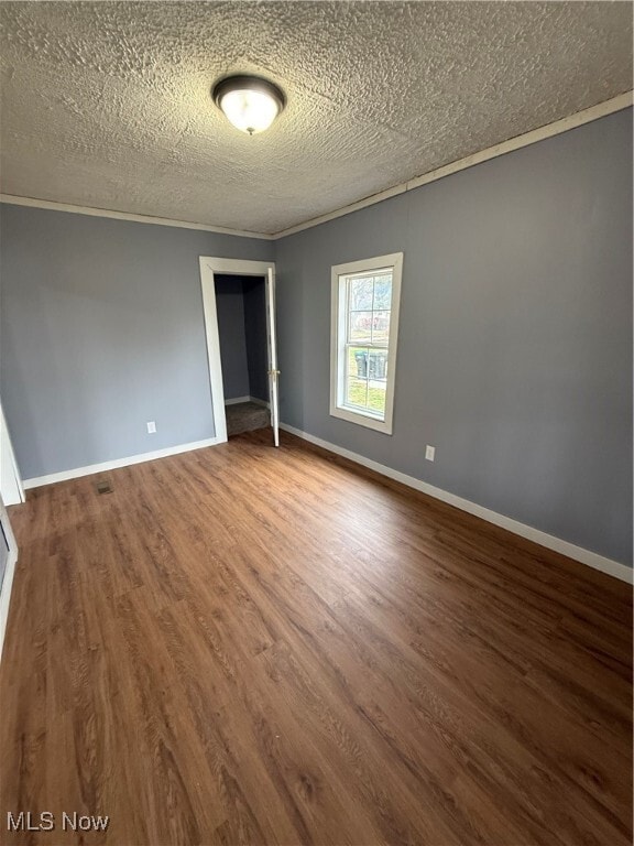 Building Photo - 714 Chester St